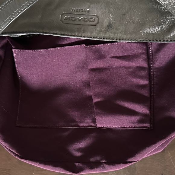 Vintage Coach Zoe shoulder or crossbody bag
Gray/Silver Leather - Picture 8 of 13